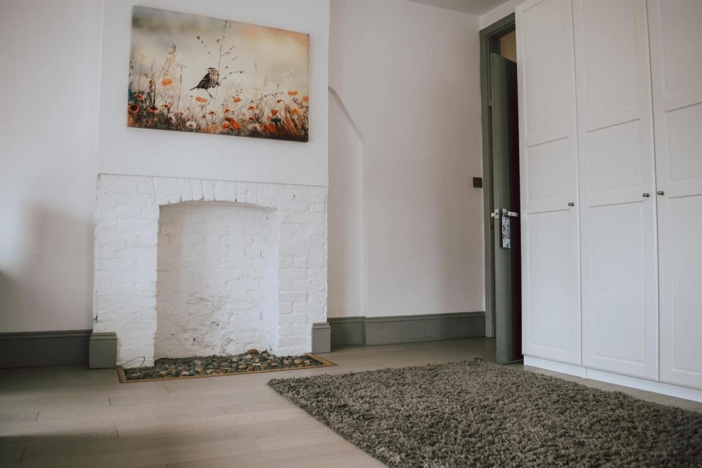 The Twickenham Apartment Near Strawberry Hill Exteriör bild