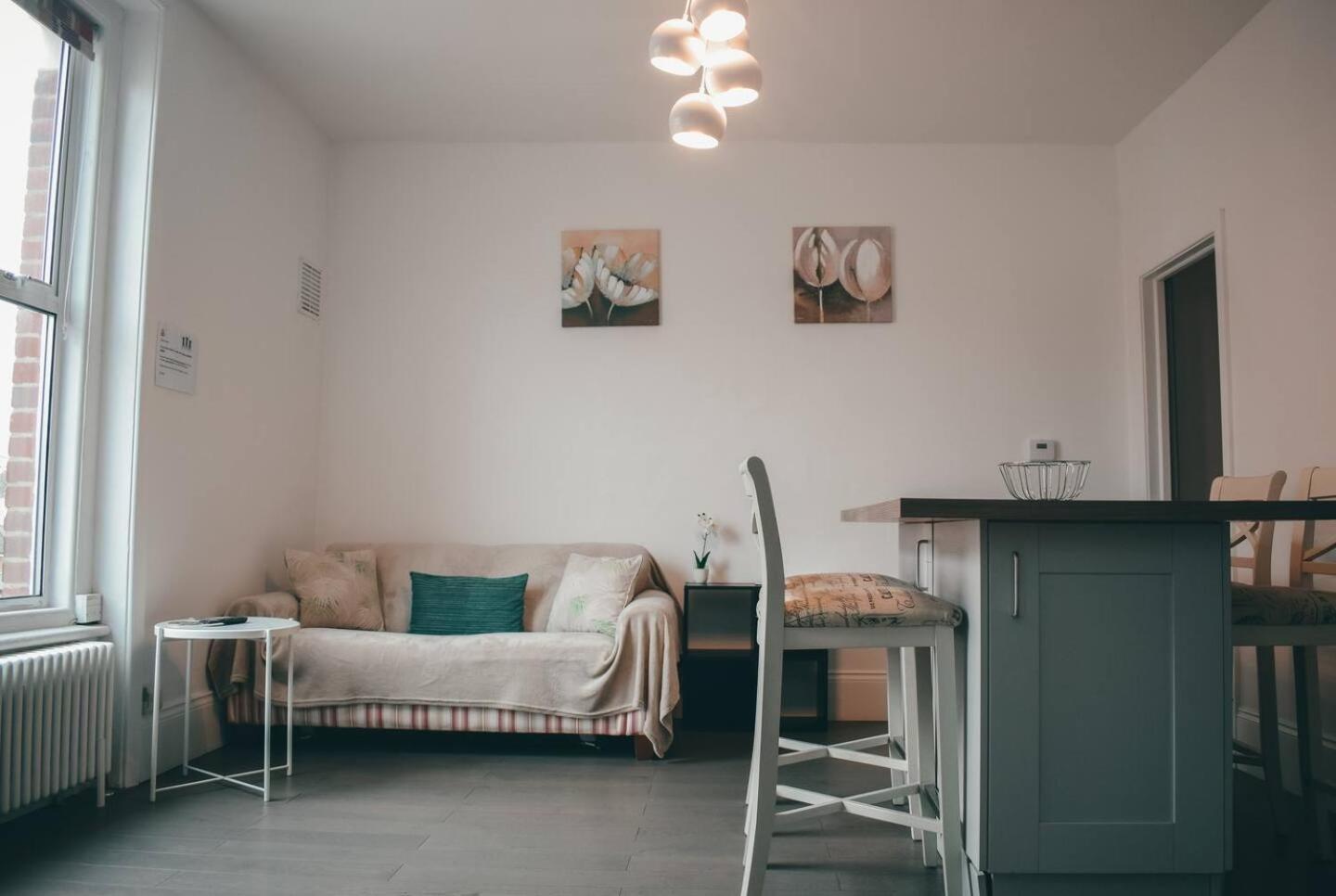 The Twickenham Apartment Near Strawberry Hill Exteriör bild