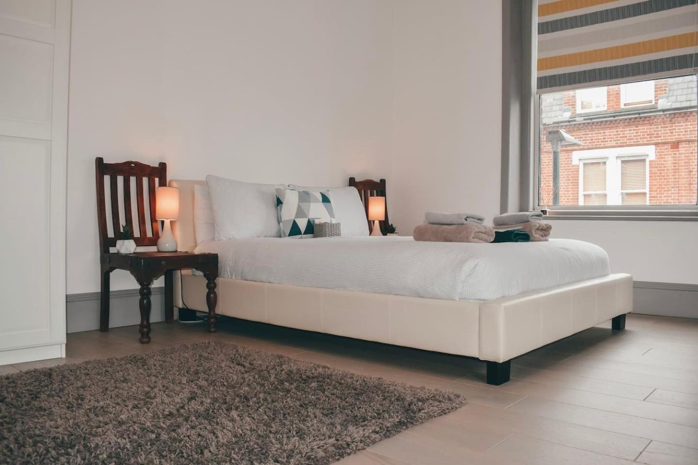 The Twickenham Apartment Near Strawberry Hill Exteriör bild
