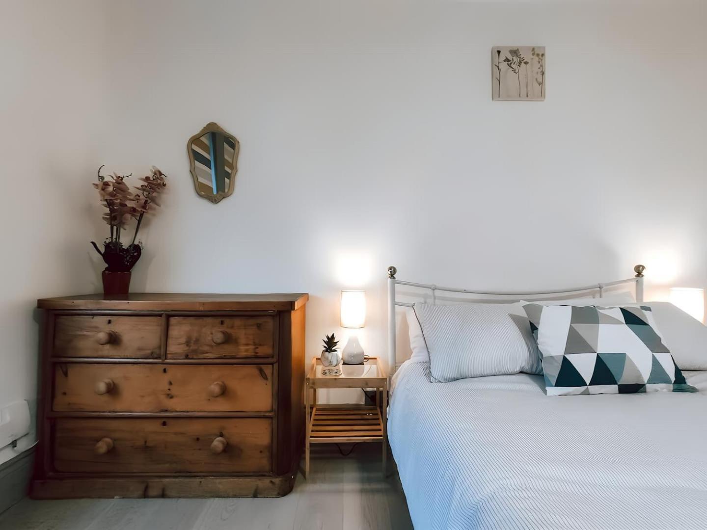 The Twickenham Apartment Near Strawberry Hill Exteriör bild